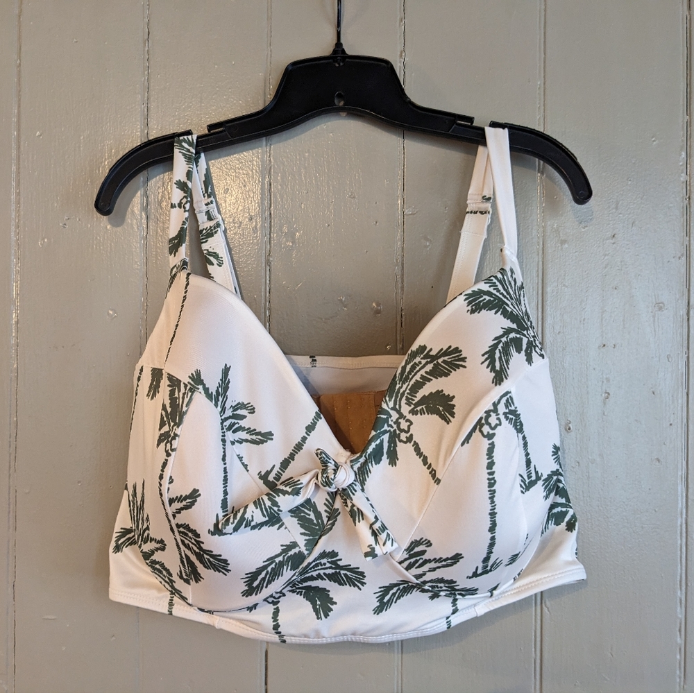 Cacique Swim top